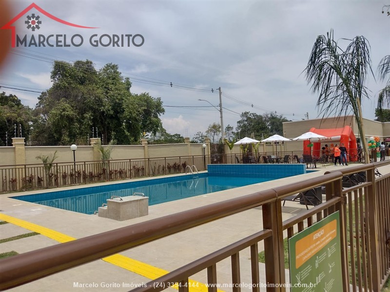 Apartamento para Alugar no Vila Hulda Rocha em Resende